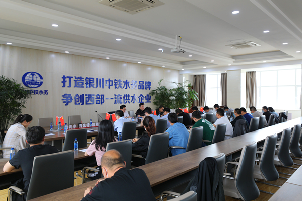 中鐵水務(wù)集團(tuán)黨委副書記、紀(jì)委書記劉占偉調(diào)研銀川西線供水項(xiàng)目召開廉潔提醒座談會(huì)