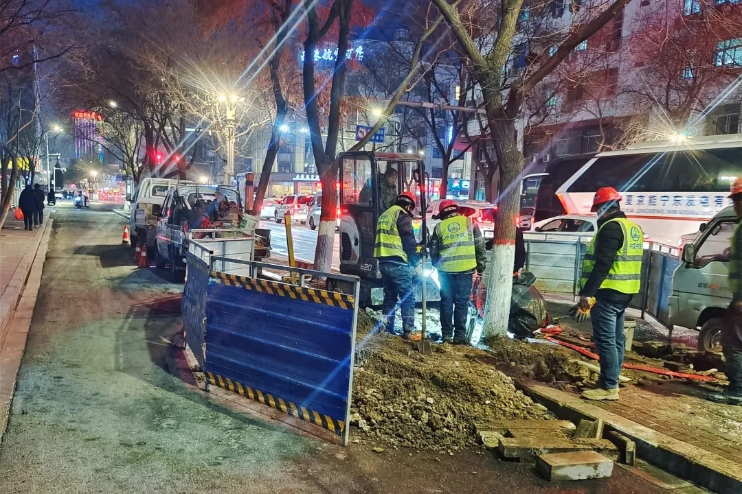 堅守崗位保供水 元旦服務(wù)“不打烊”