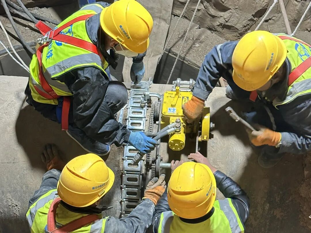 民族街供水管網(wǎng)“煥新”，工程事業(yè)中心58小時(shí)攻堅(jiān)保障民生用水安全